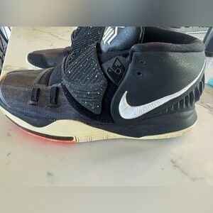 Nike Black Sneakers Kyrie’s